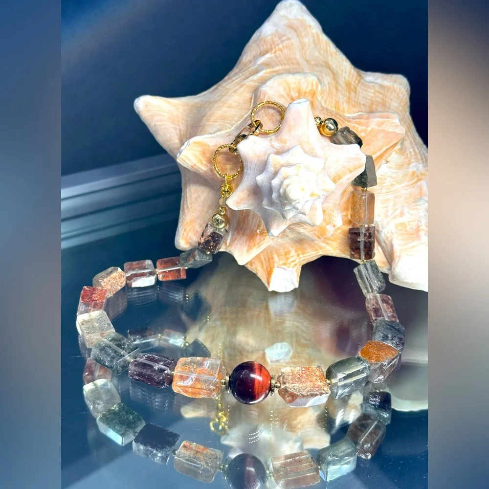 GOLDEN PHANTOM QUARTZ + TIGERS EYE STONES NATURAL NECKLACE - Picture 2 of 16